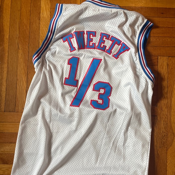 Tune Squad Space Jam Tweety Jersey - Picture 2 of 3